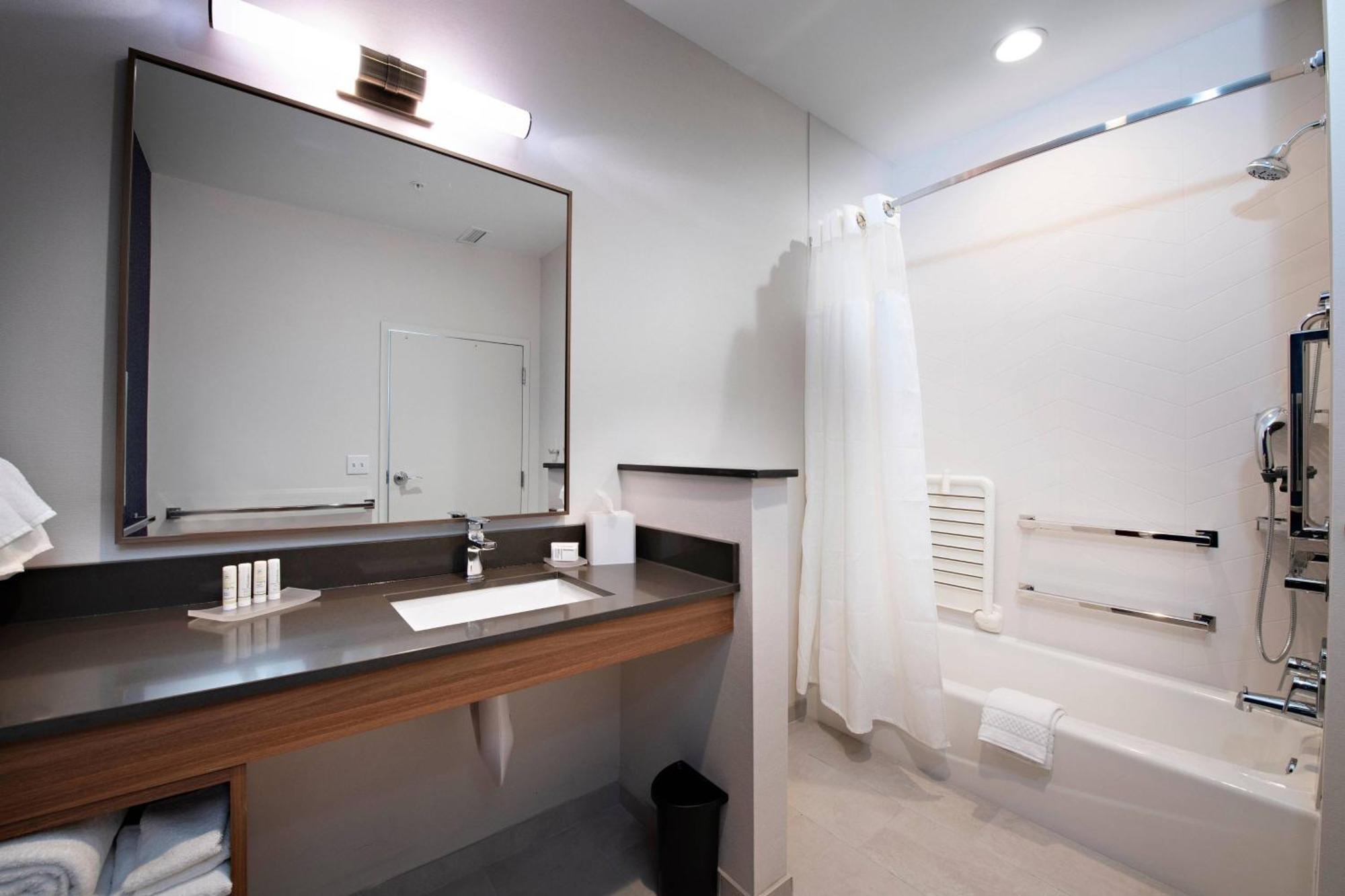 Fairfield Inn & Suites By Marriott Dayton North Murlin Heights Eksteriør bilde