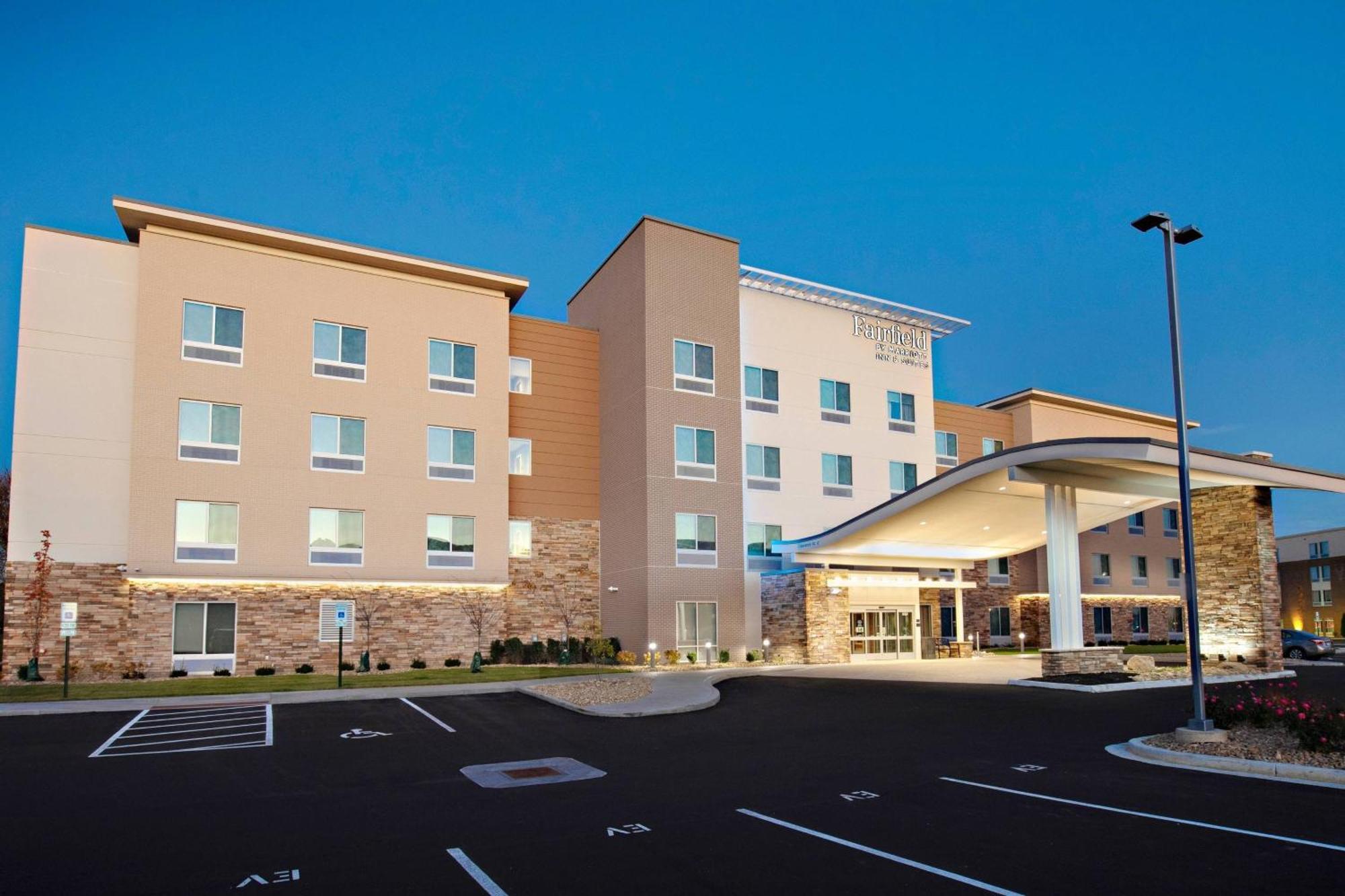 Fairfield Inn & Suites By Marriott Dayton North Murlin Heights Eksteriør bilde
